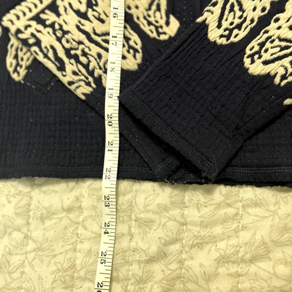 Free People Short Jacket Blue with Cream Accents. Size: 0 - Picture 7 of 8